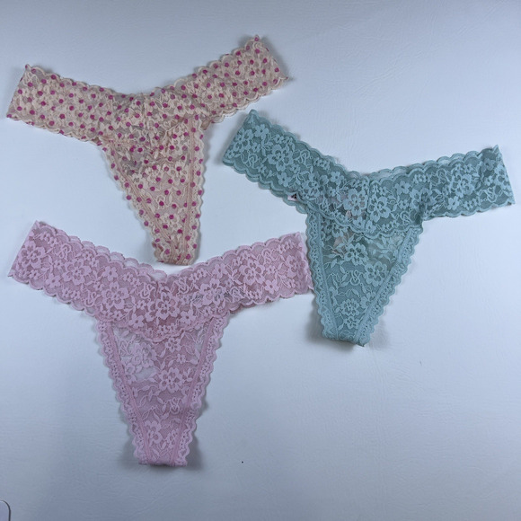 Victoria’s Secret 3 Lace Thongs Floral Mint Green Pink & Cream Polka Dot S.S NWT - Picture 1 of 8